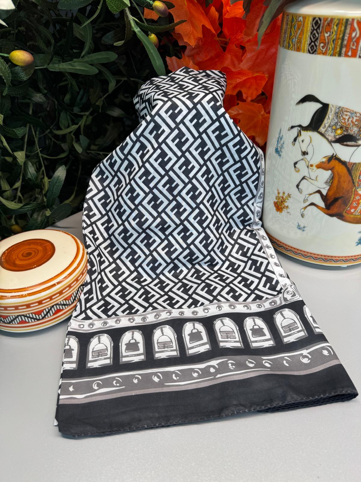 Fendi Monogram Pamuk Soft Şal 64302 - Gri