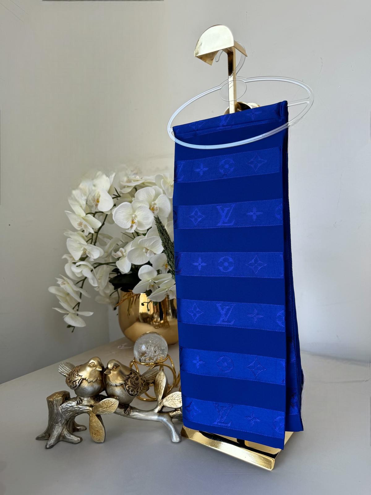 Lv Jakar Şal 44145 - Saks