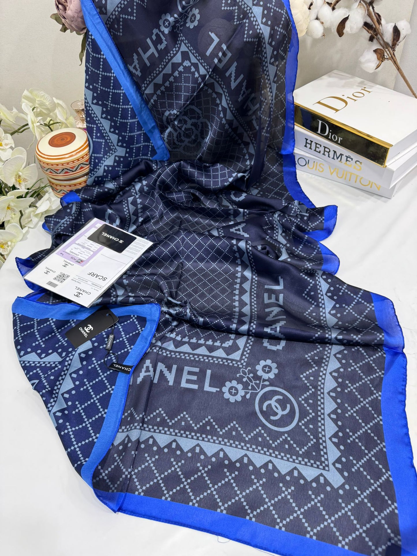Chanel Çift Taraflı İthal Vual İpel Şal 85651 - Saks-Siyah