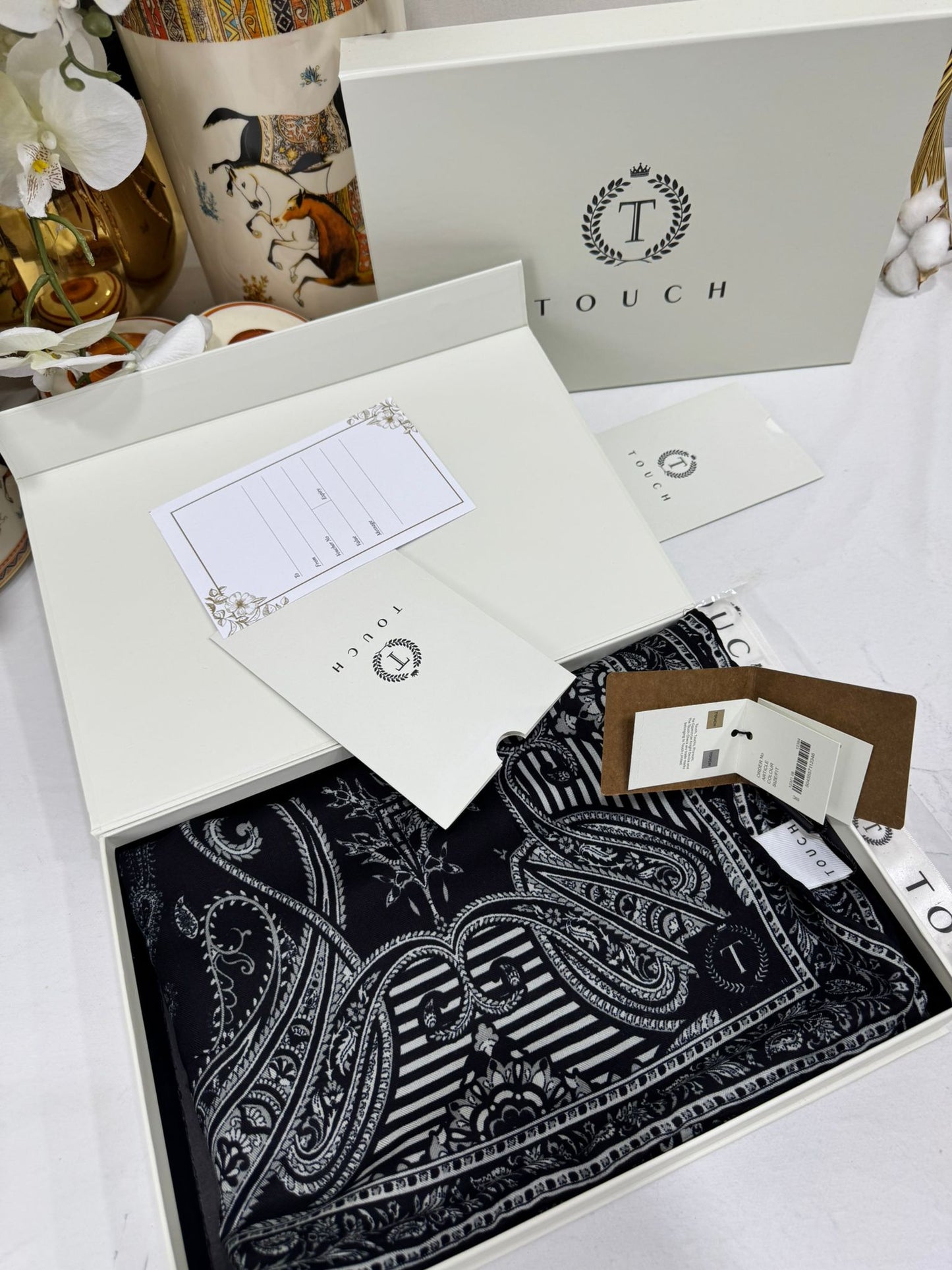 Touch İthal Etnik Desen Yün İpek Şal- 34880 - Siyah