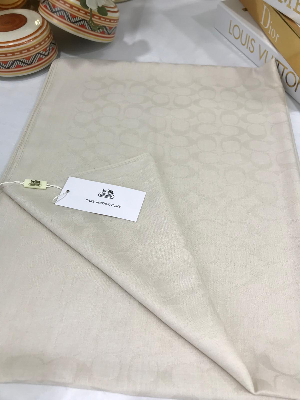 Coach İthal Pamuk Yün İpek - Krema