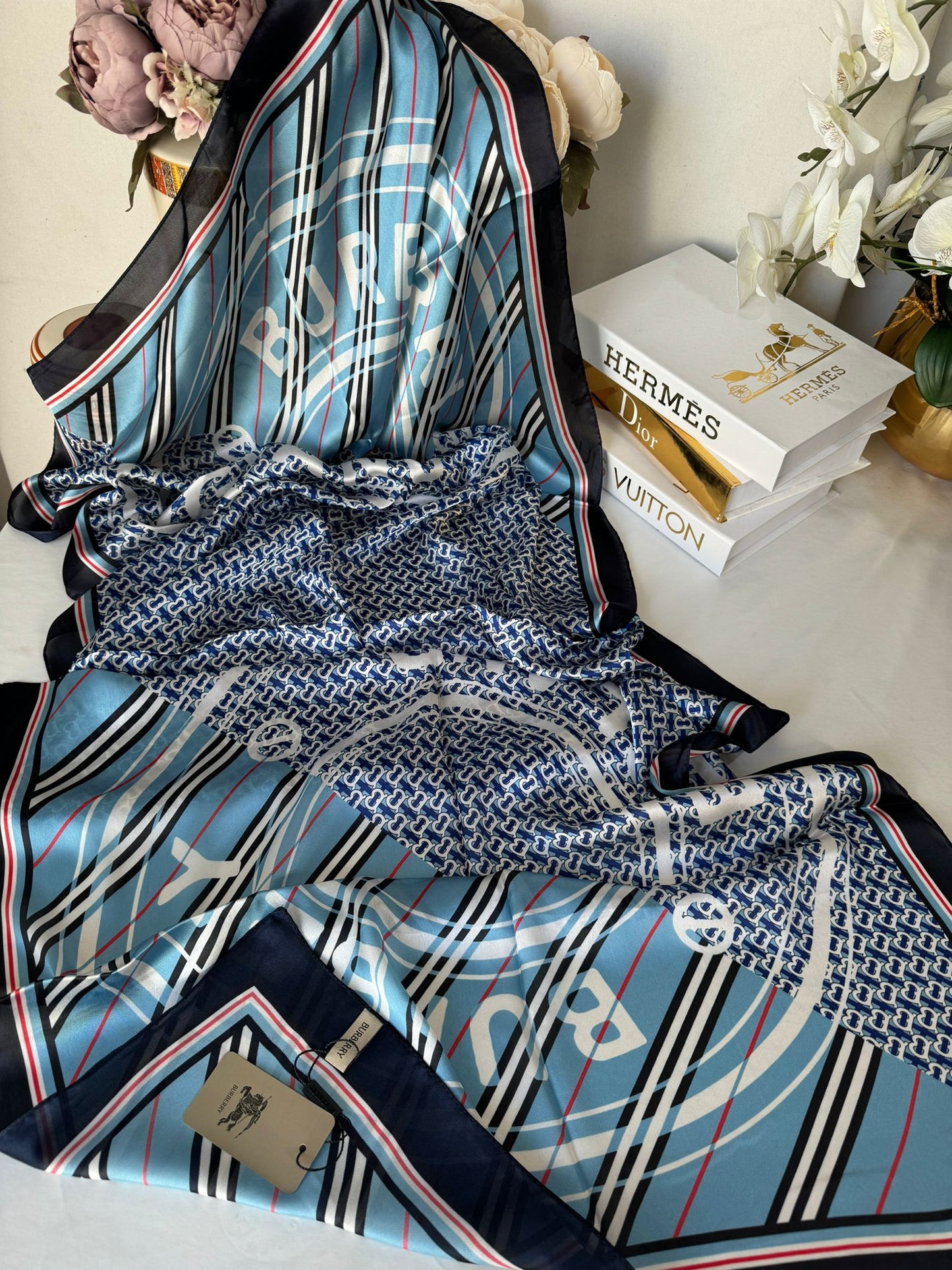 Burberry Çift Taraflı İthal Vual İpel Şal 78631 - Buz Mavisi - Siyah