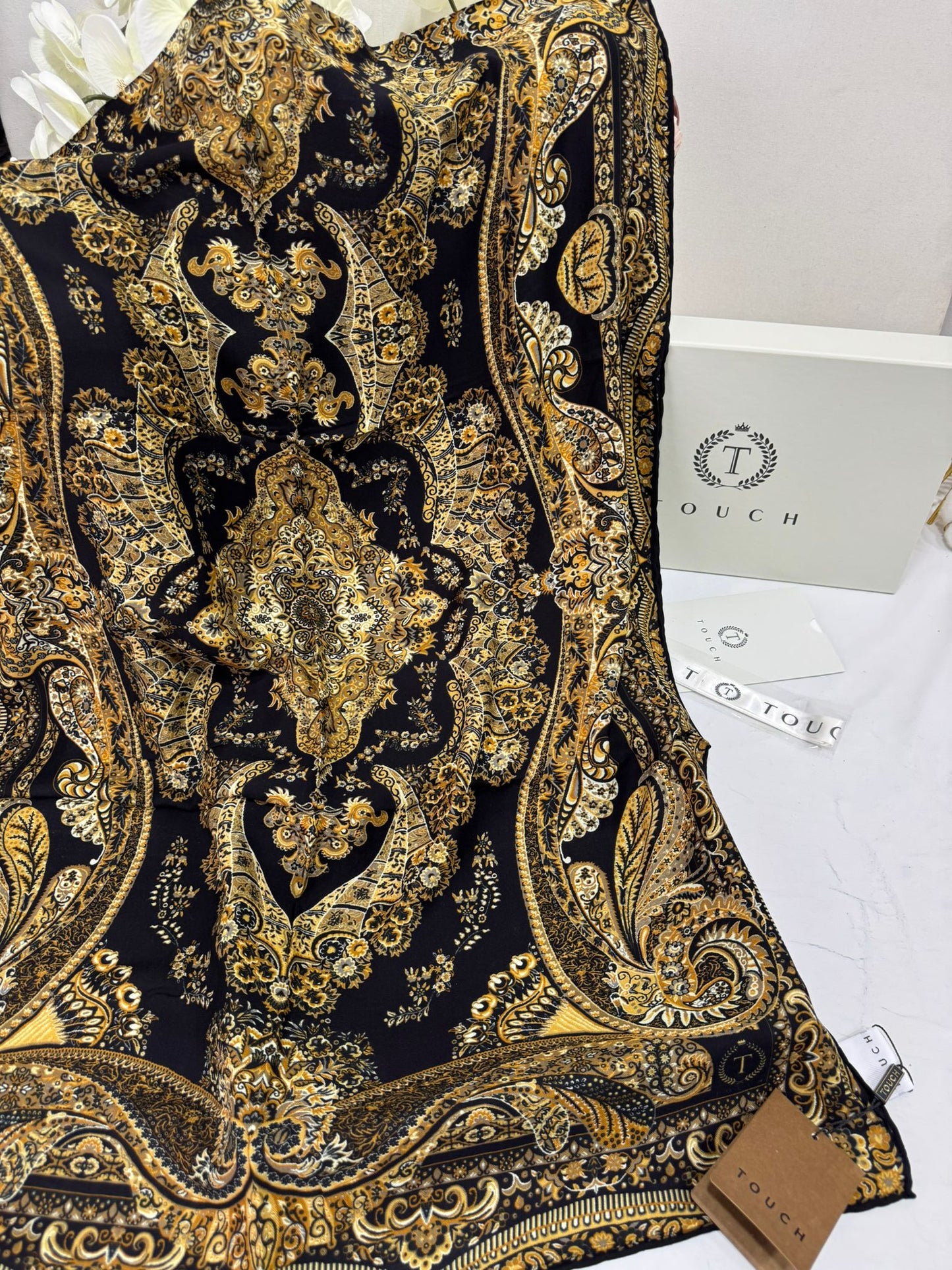 Touch İthal Etnik Desen Yün İpek Şal 34220 - Siyah Gold