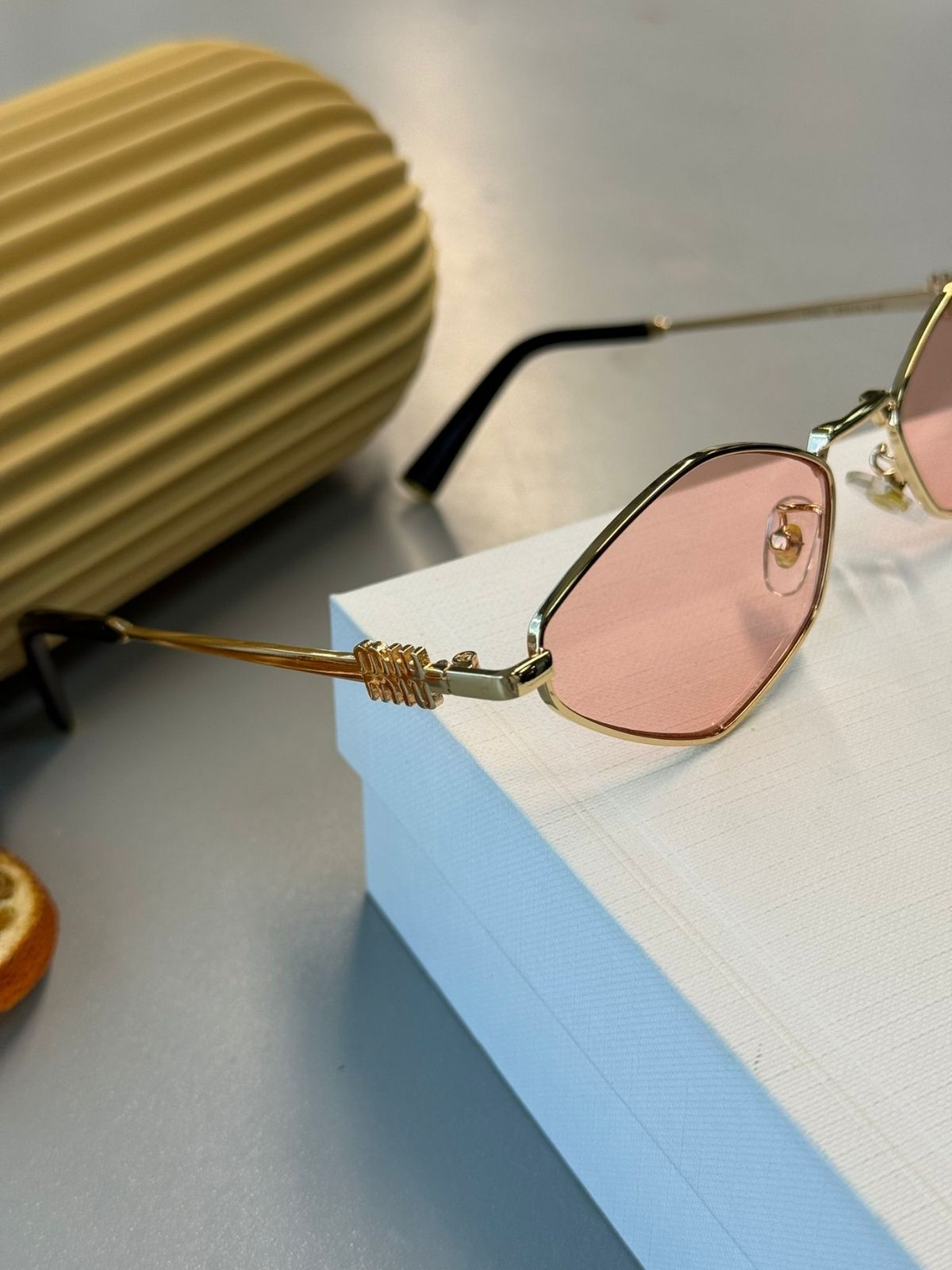 Miu Miu MU Güneş Gözlüğü- Rose Gold- Pembe