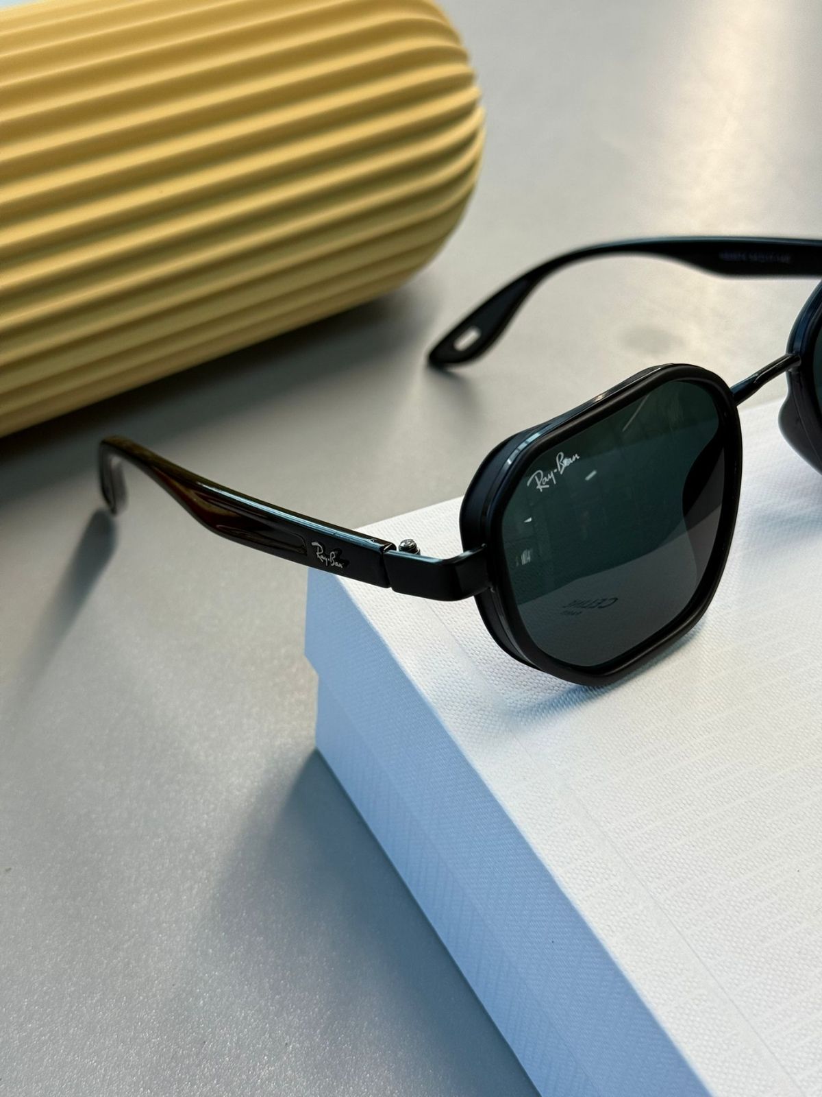 Ray-Ban Unisex Octagonal Classic - Siyah Degrade Güneş Gözlüğü