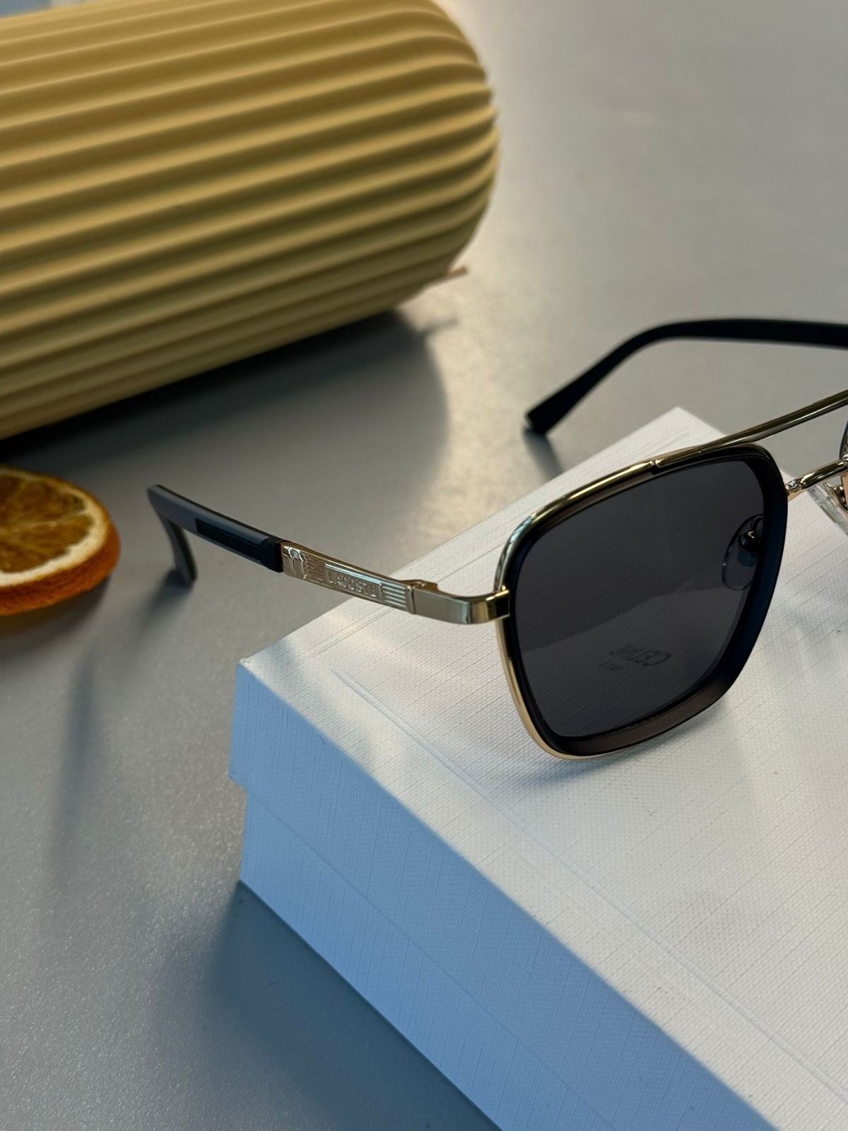 Lacoste Unisex Güneş Gözlüğü - Siyah Gold