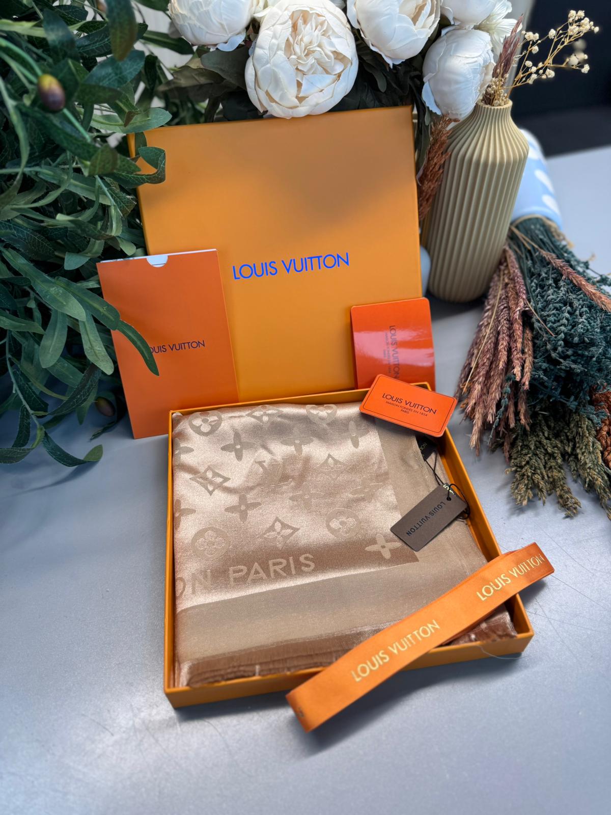 Lv Tam Set Kutulu İthal Kaşmir İpek Şal - Bej