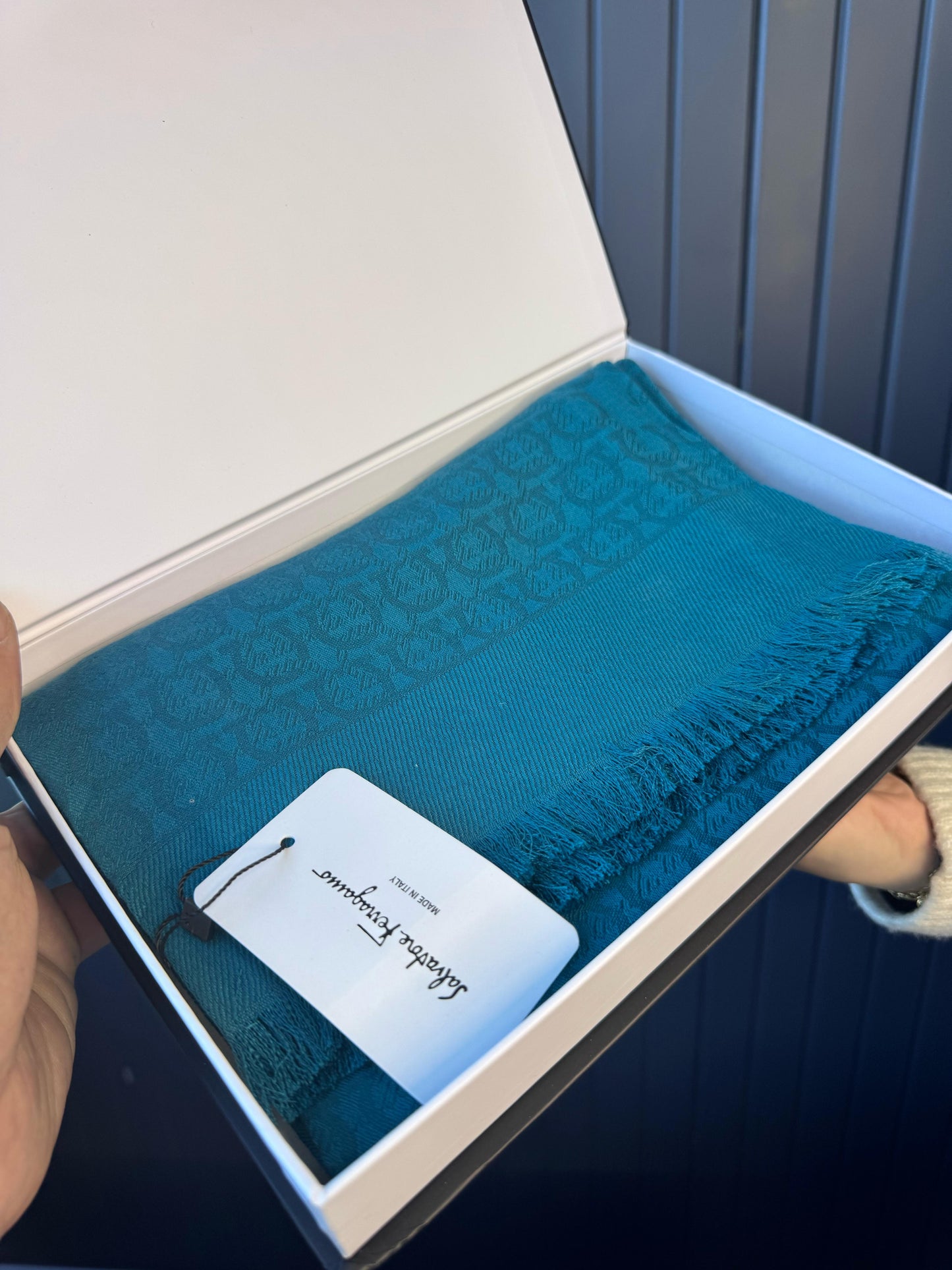 İTHAL KUTULU A KALİTE SALVATORE DESEN YÜN İPEK ŞAL - TURKUAZ