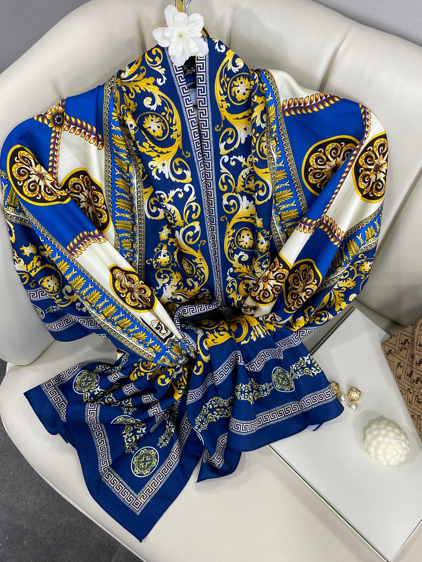 VERSACE VUAL İPEK ŞAL- 344456- SAKS