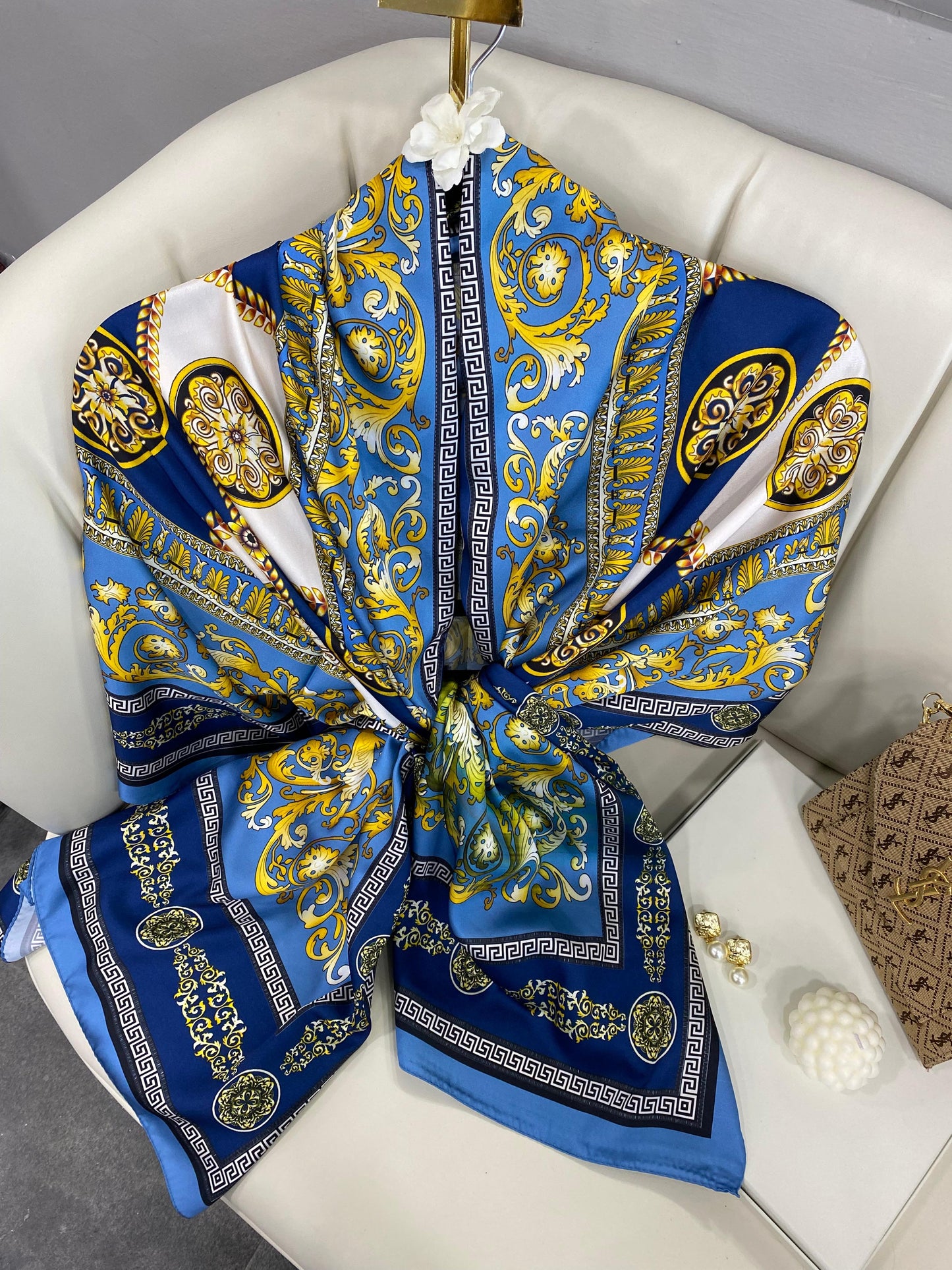 VERSACE VUAL İPEK ŞAL- 344456- BEBE MAVİSİ