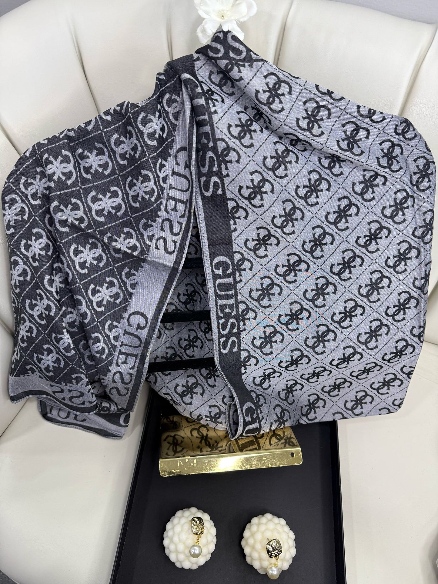 GUESS ÇİFT TARAFLI KAŞMİR İPEK EŞARP 7859- ANTARSİT