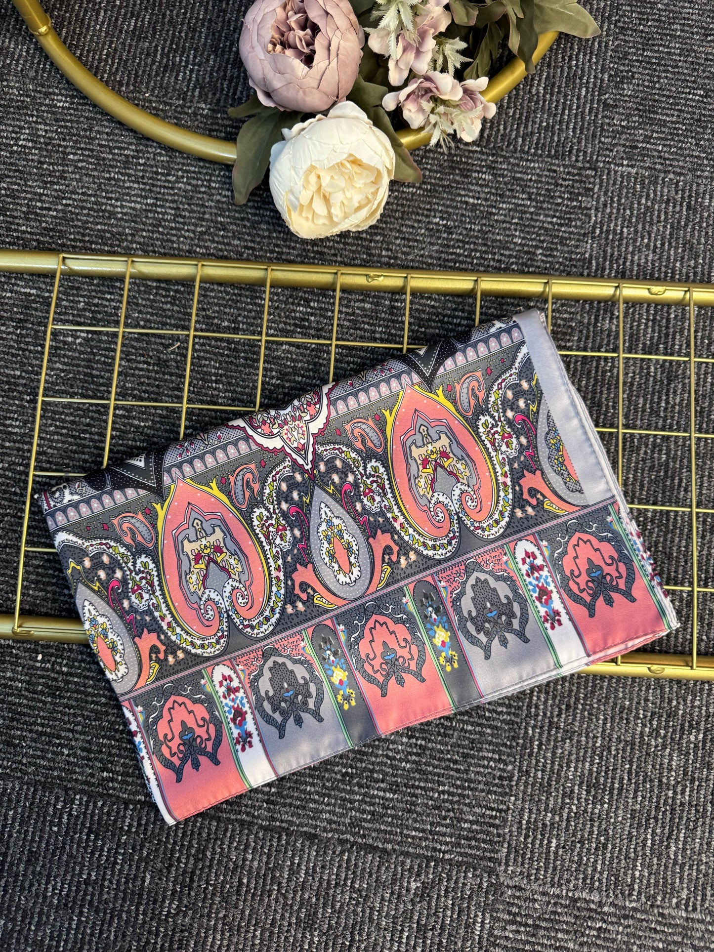 Anka Desen Vual İpek Şal-768568-Gümüş