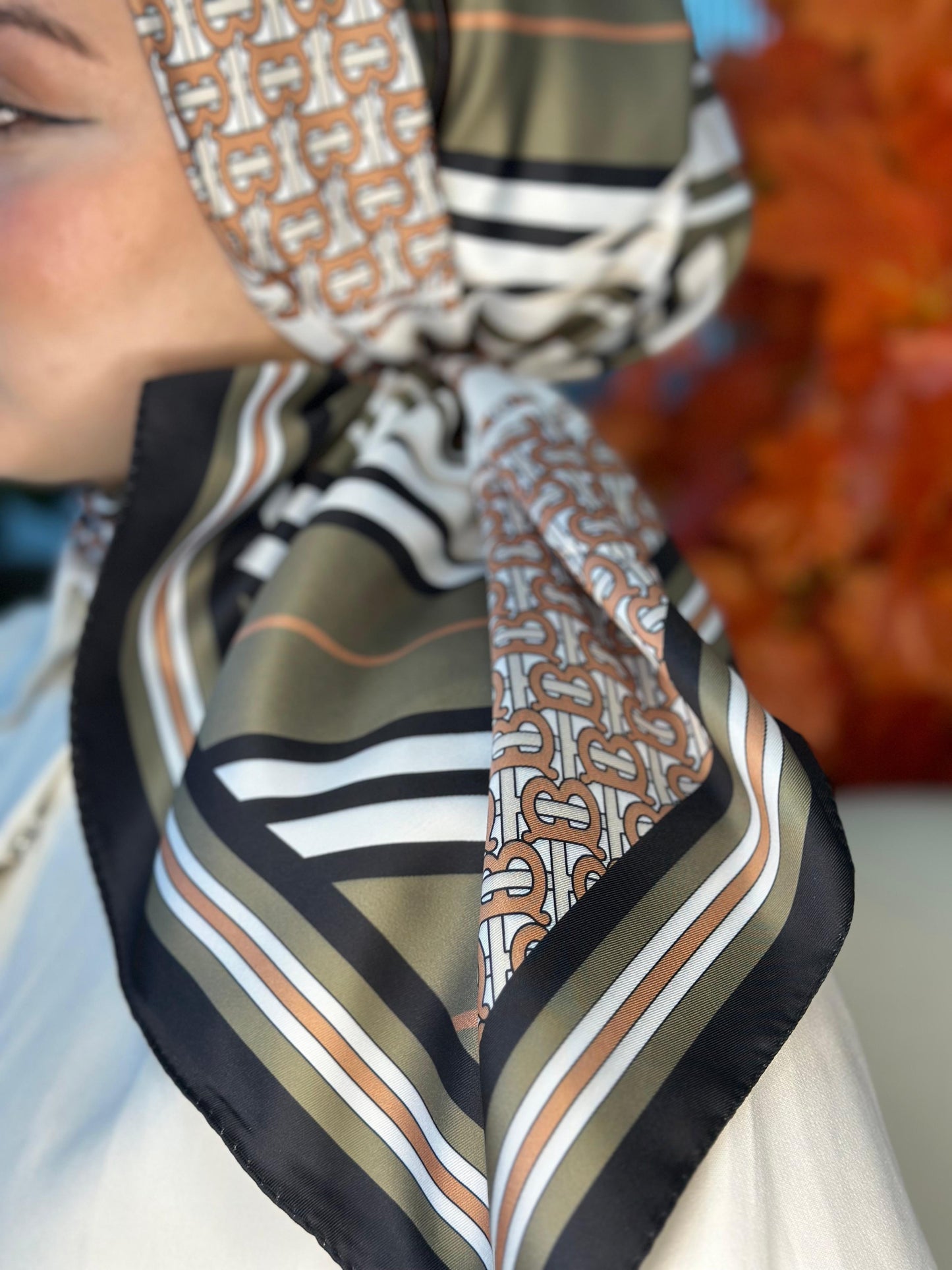 Burberry Vual İpek Eşarp-6203162-Haki