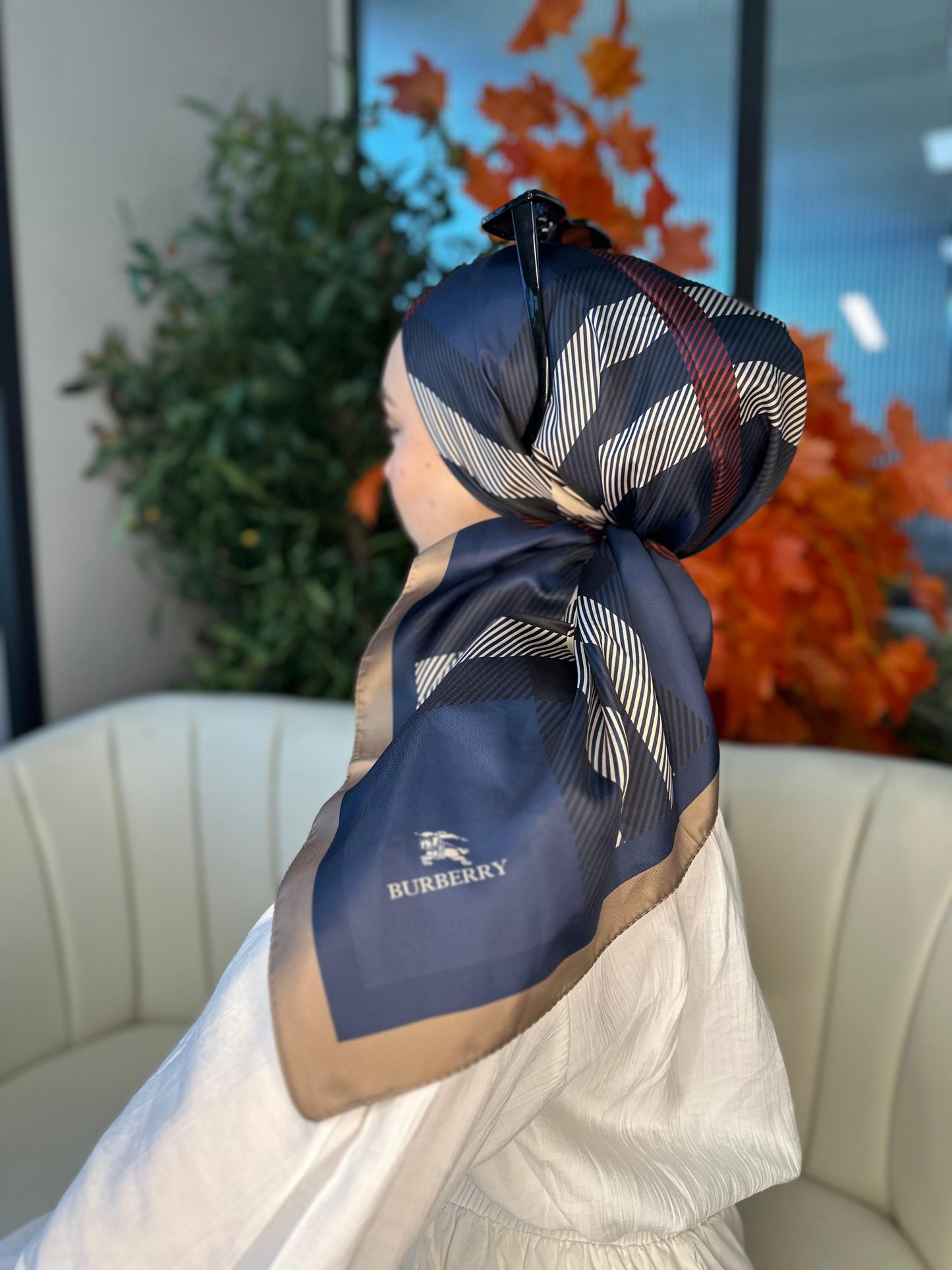 Burberry Kare Desen Vual İpek Eşarp-8682626-Lacivert