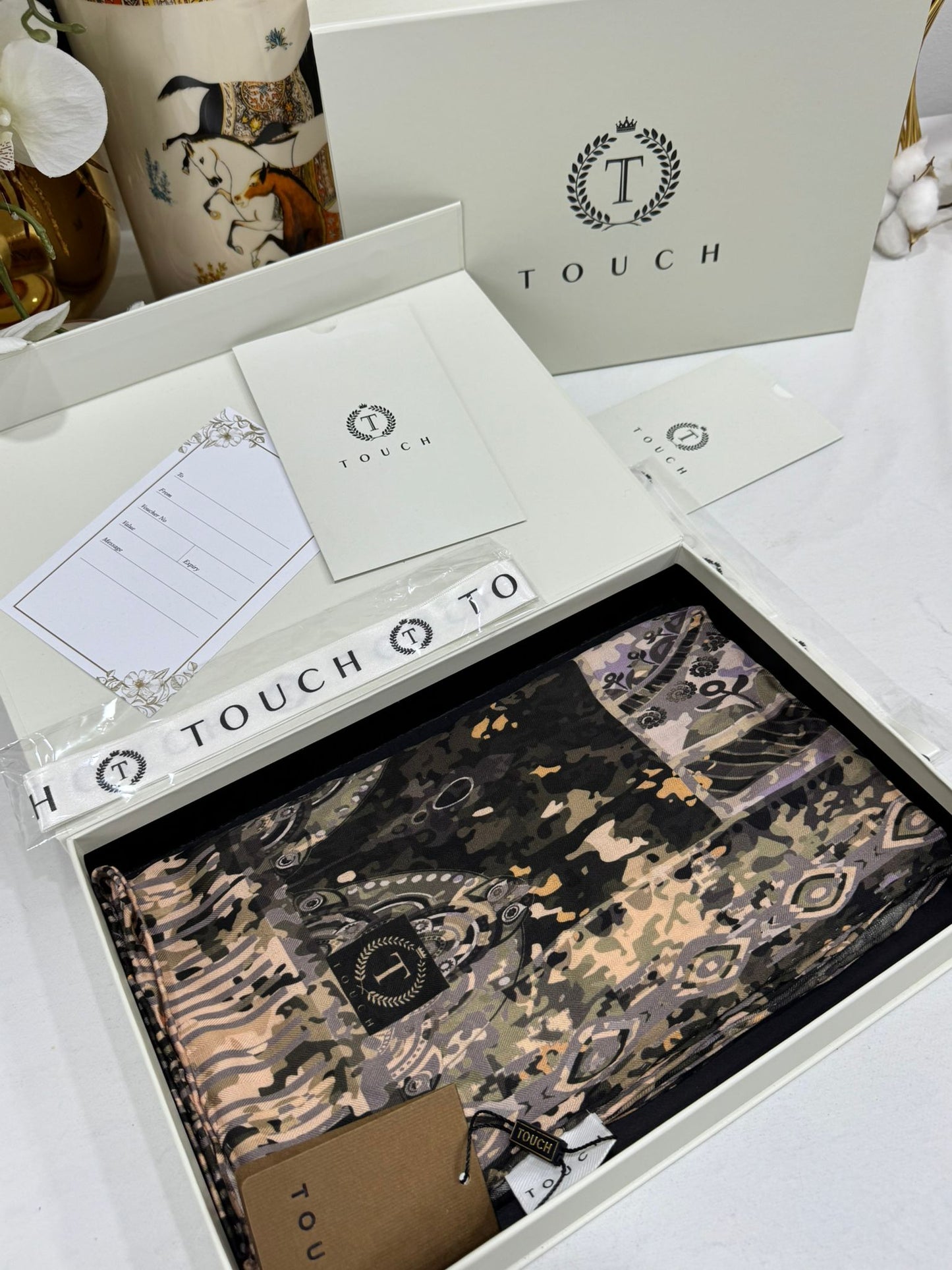 Touch İthal Etnik Desen Yün İpek Şal- 34550 - Asker Yeşili