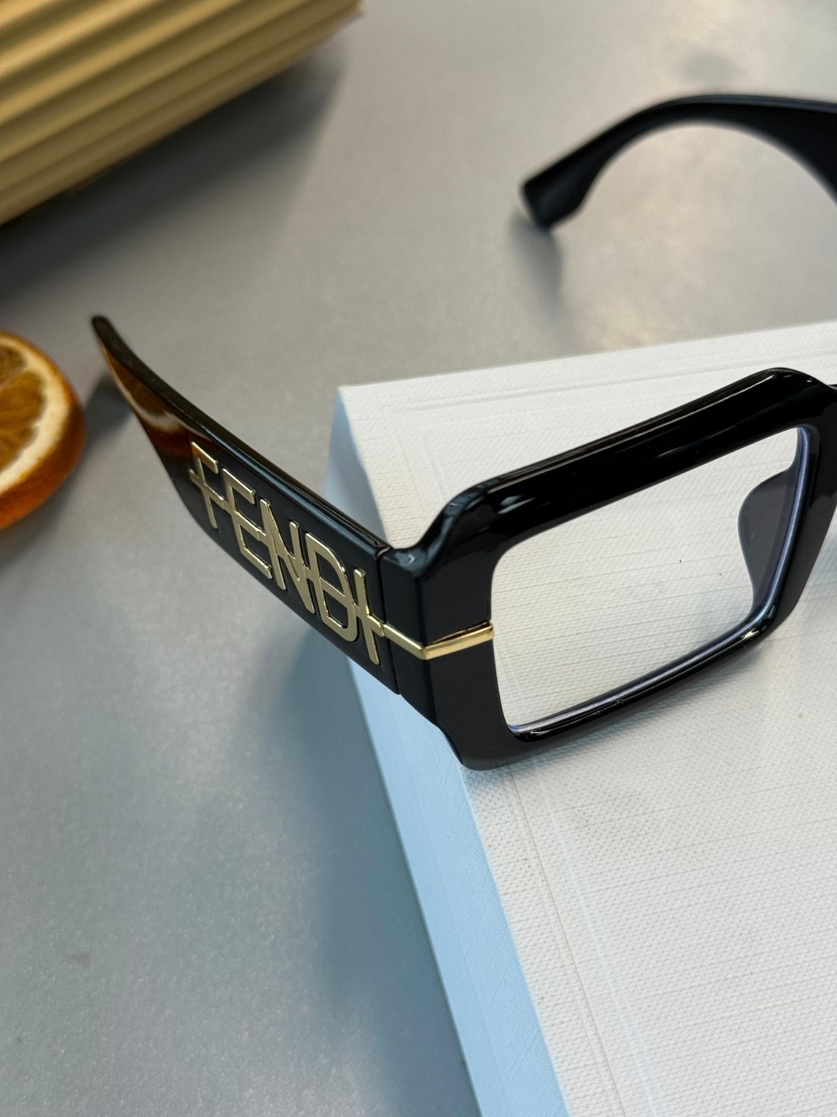 Fendi Fendigraphy Güneş Gözlüğü - Siyah
