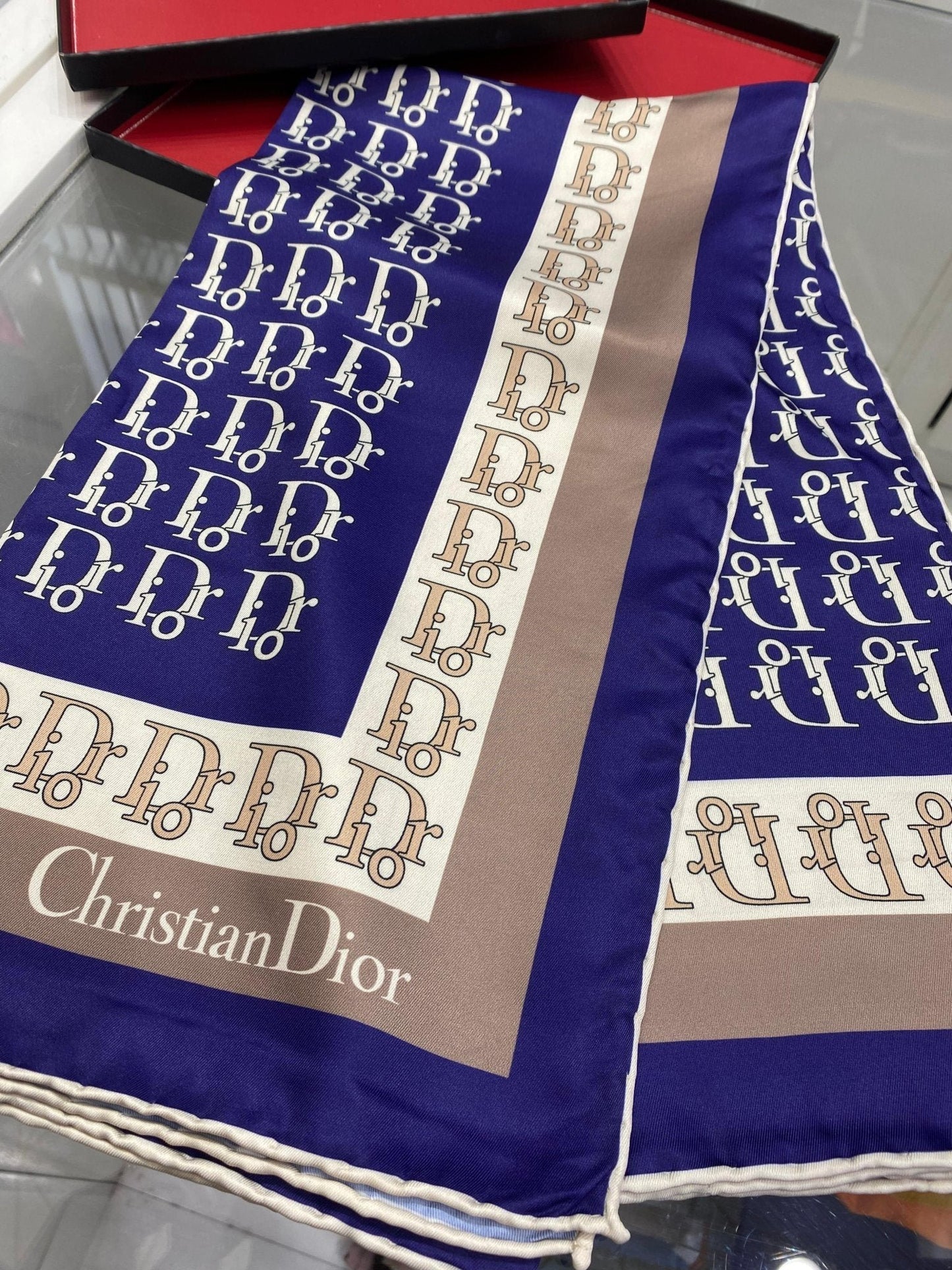 Dior Desen Twiil Eşarp - Lacivert