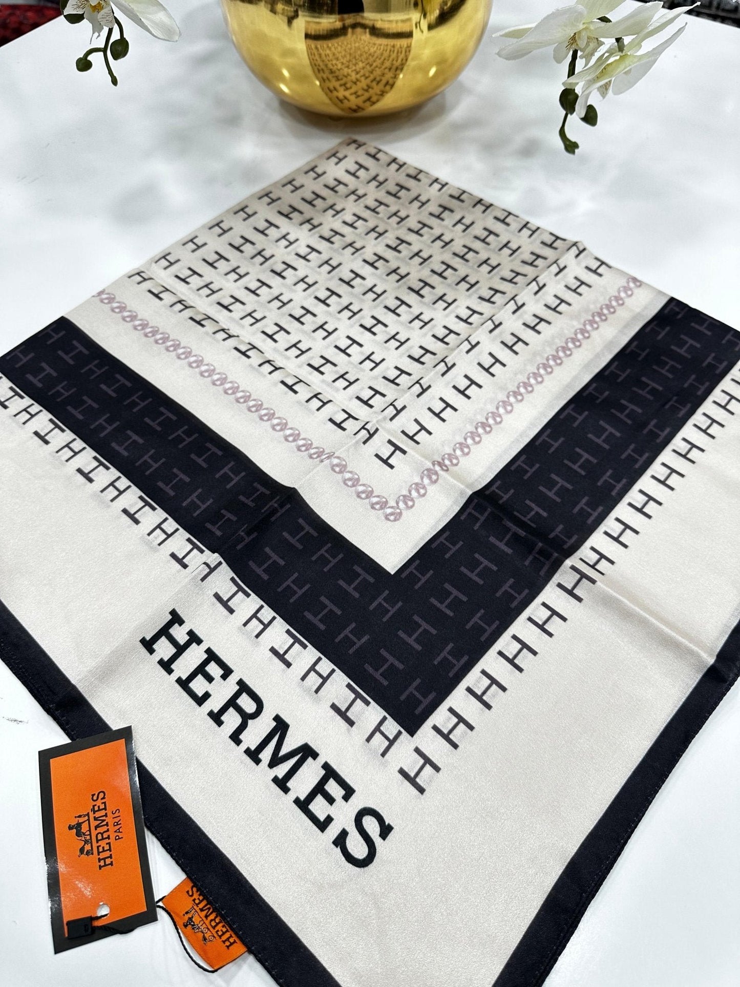 Hermes İpek Eşarp - Siyah/Bej