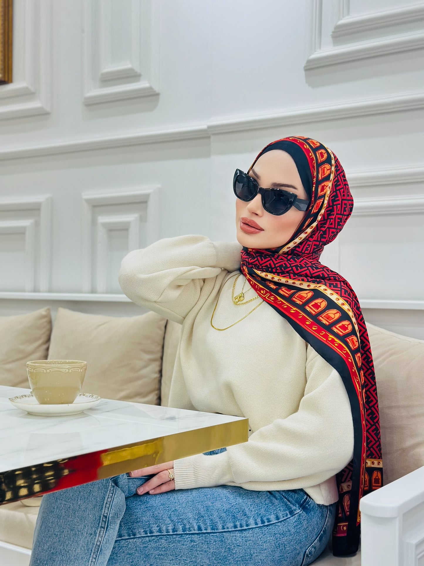 Fendi Çift Taraflı Vual İpek Şal 11143 - Bordo-Siyah