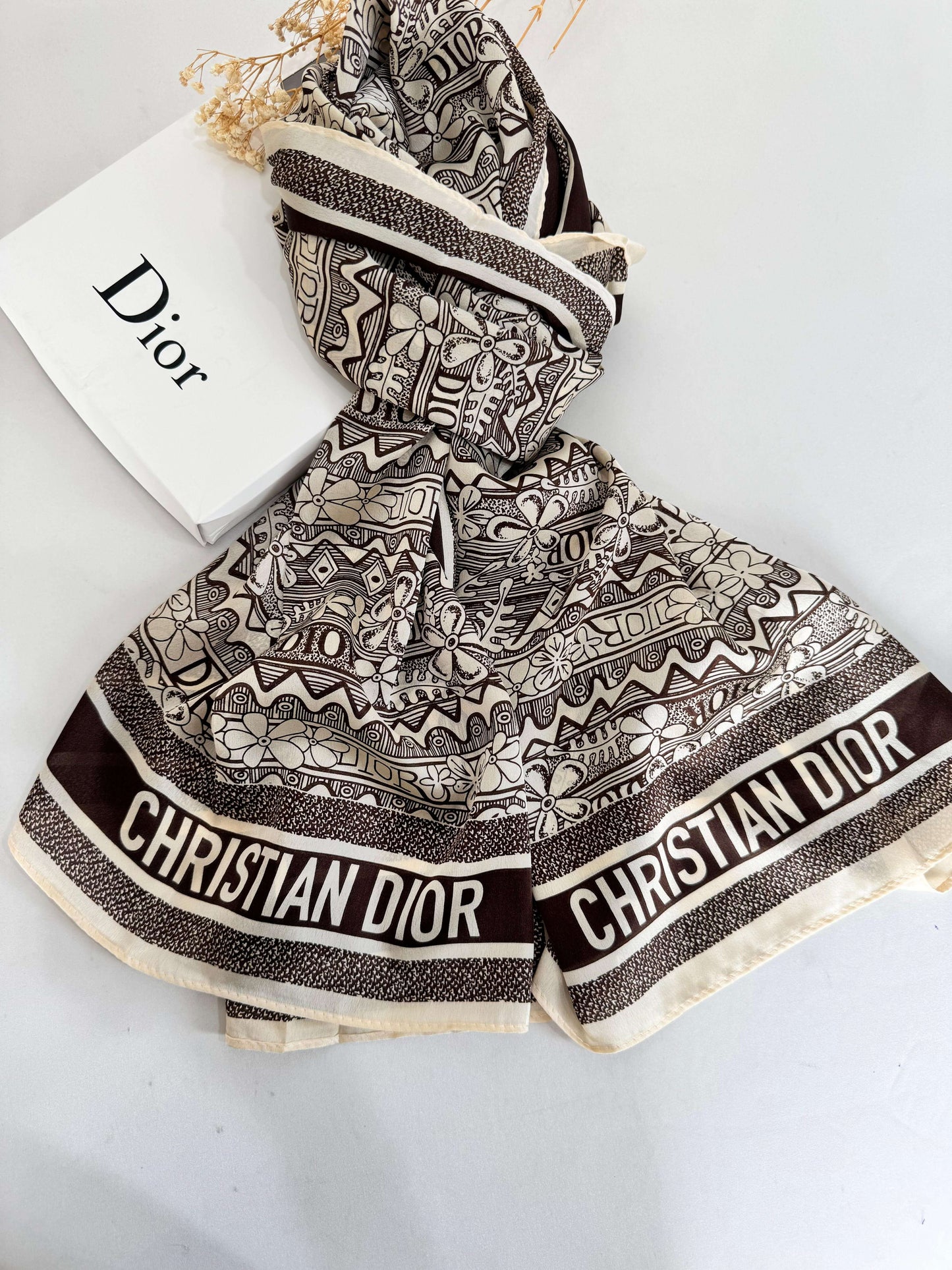 Dior İthal Vual İpek Şal 44983 - Bej