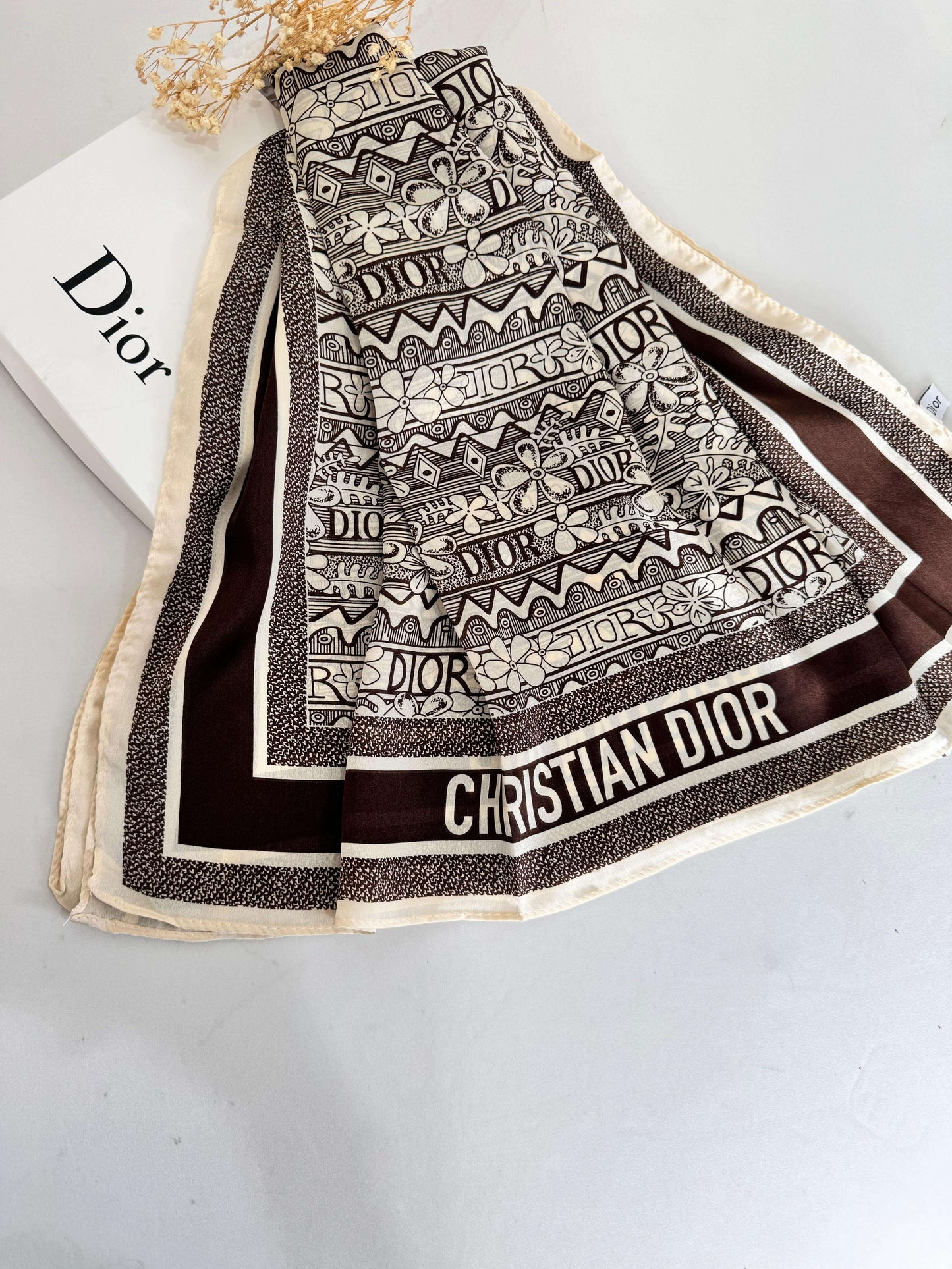 Dior İthal Vual İpek Şal 44983 - Bej