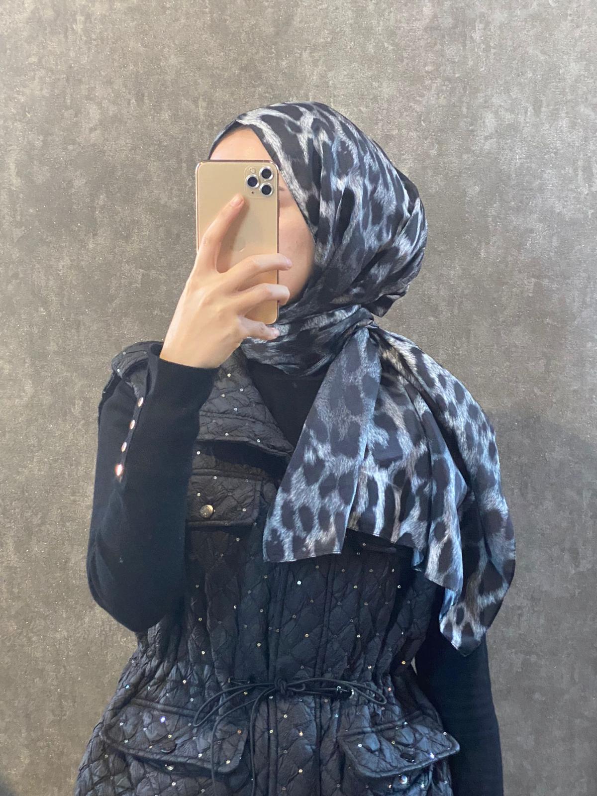 Leopar Desen Pamuk İpek Şal 44110 - Gri