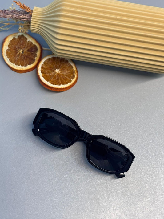 Gucci 5806 Hexagonal Güneş Gözlüğü- Siyah