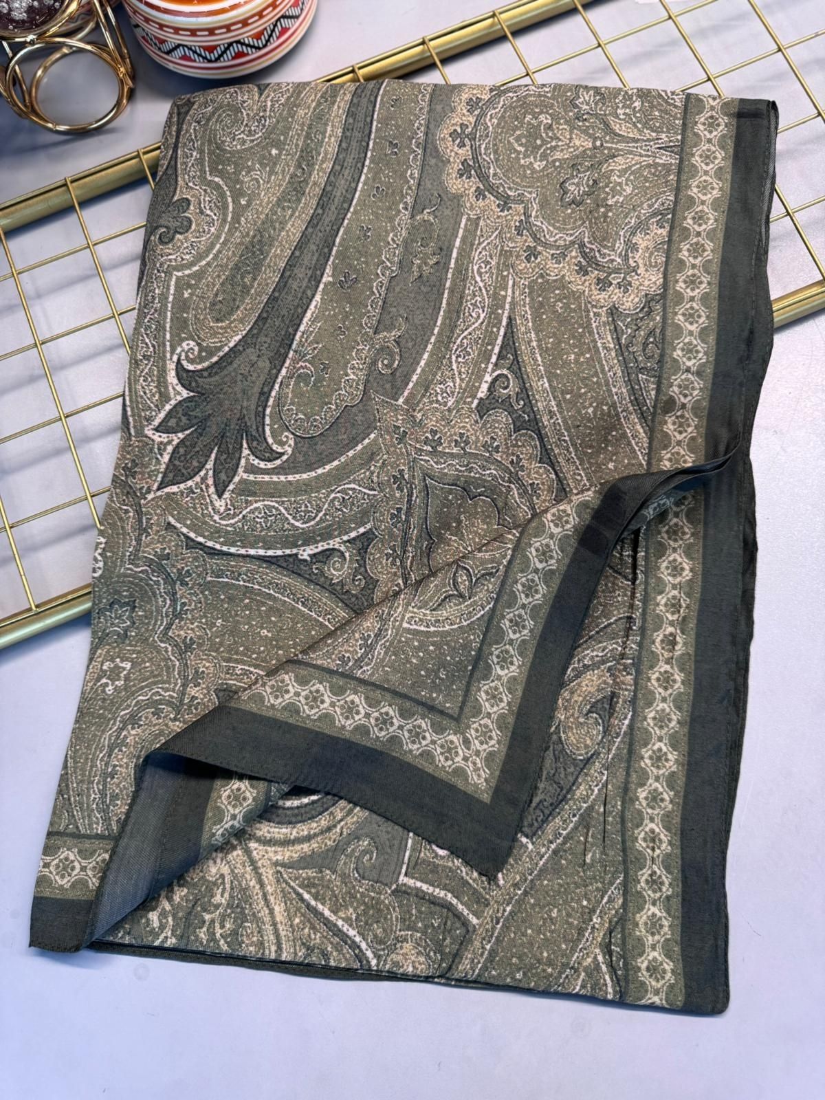 Rüya Tınısı Desen Şal 469-018 – V-3 – Yağ Yeşili