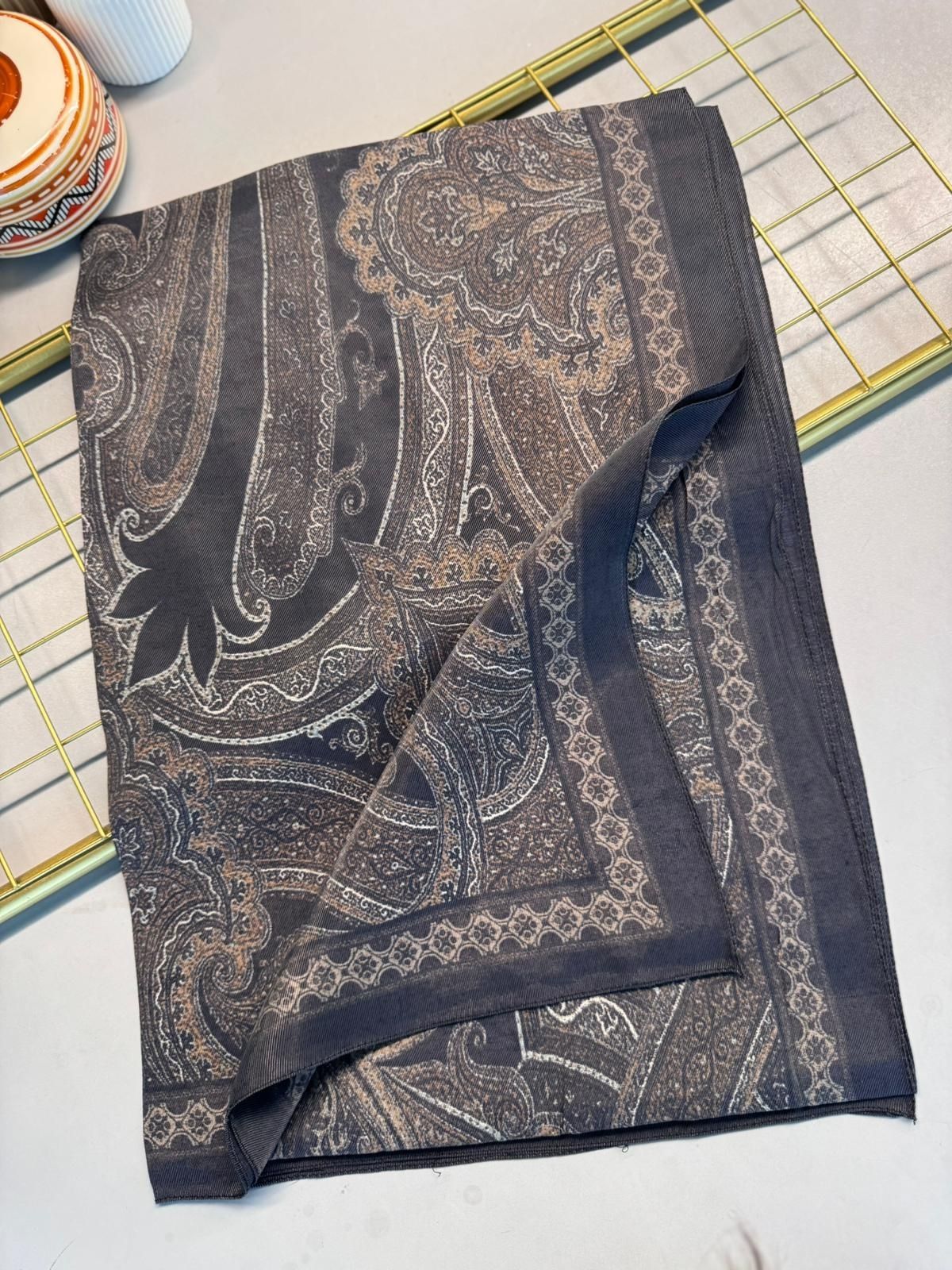 Rüya Tınısı Desen Şal 469-018 – V-6 – Bronz Siyah