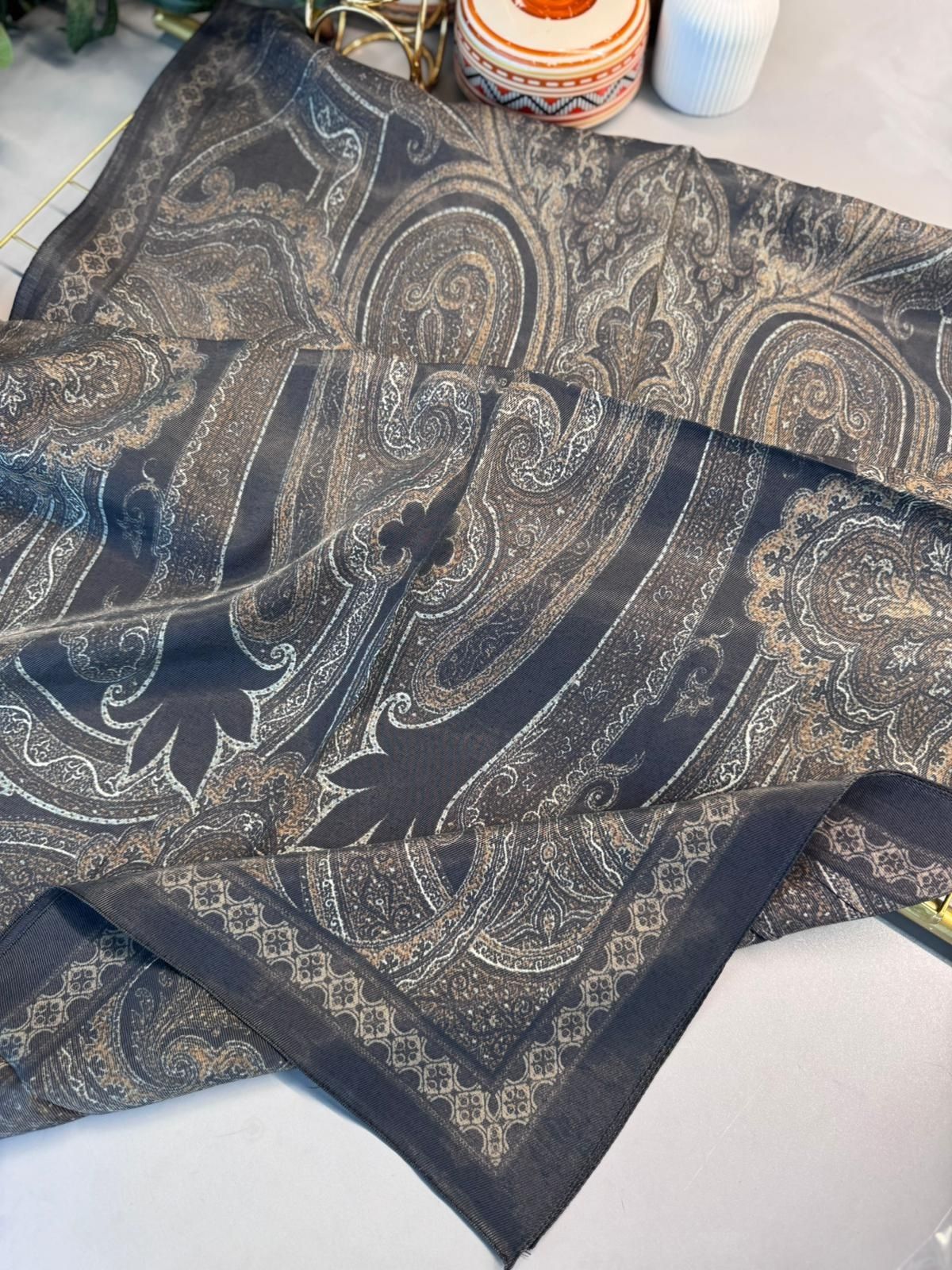 Rüya Tınısı Desen Şal 469-018 – V-6 – Bronz Siyah