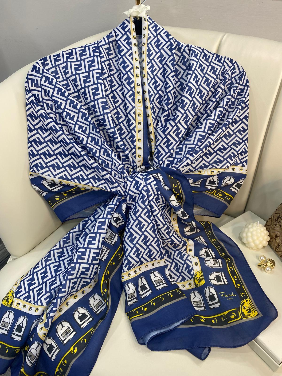 Fendi Monogram Pamuk Soft Şal 64302 - Lacivert-Beyaz