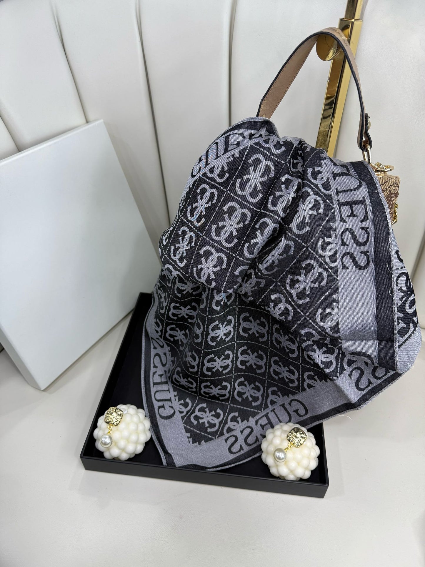 GUESS ÇİFT TARAFLI KAŞMİR İPEK EŞARP 7859- ANTARSİT