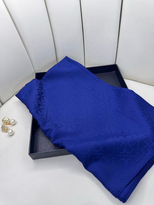 Guess Desen İpeksi Jakar Şal-75896- Saks