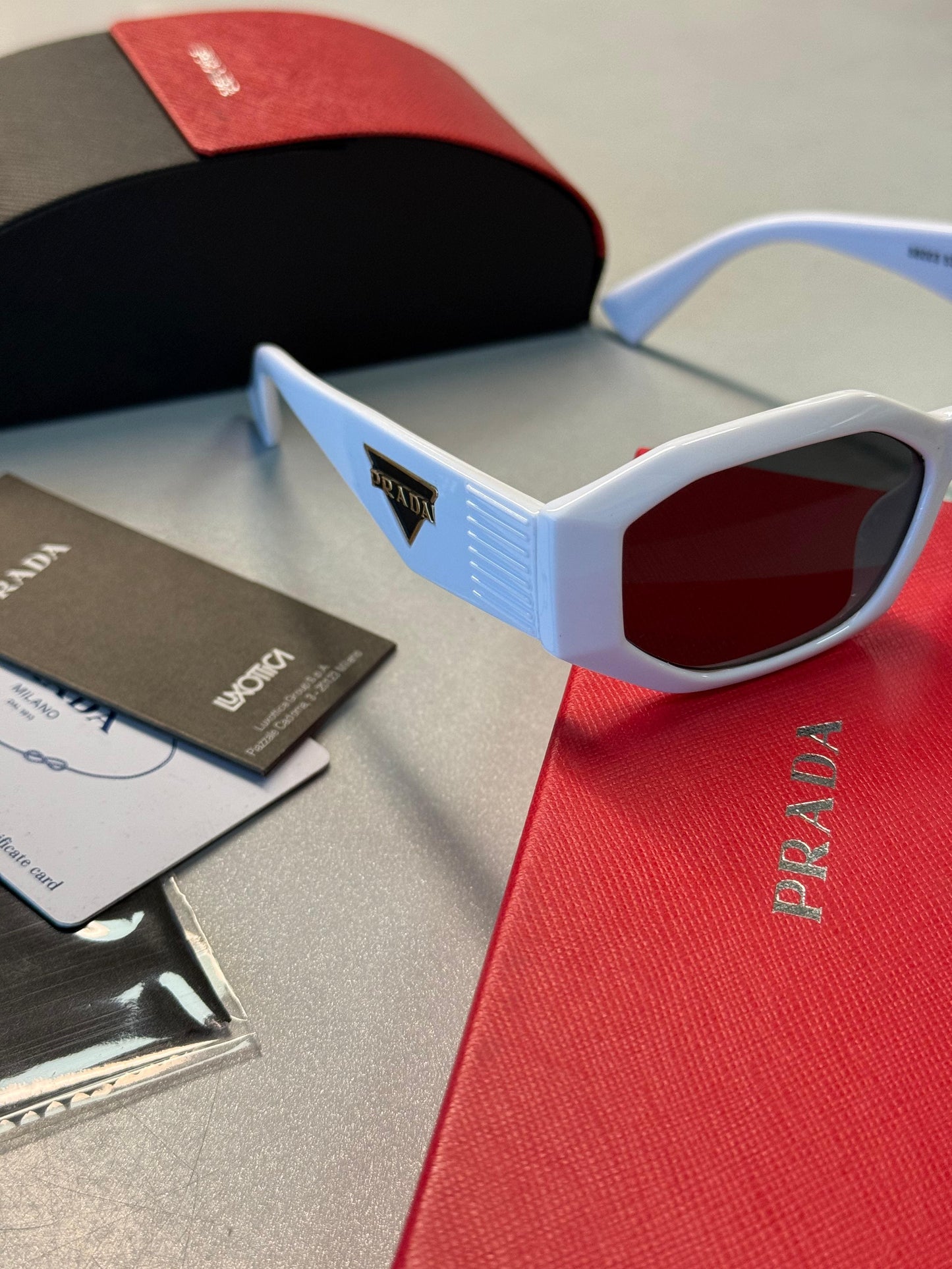 Prada Original Premium Full Set Güneş Gözlüğü -Beyaz