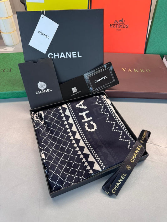 Chanel Tam Set Kutulu İthal Vual İpek Şal -  Lacivert