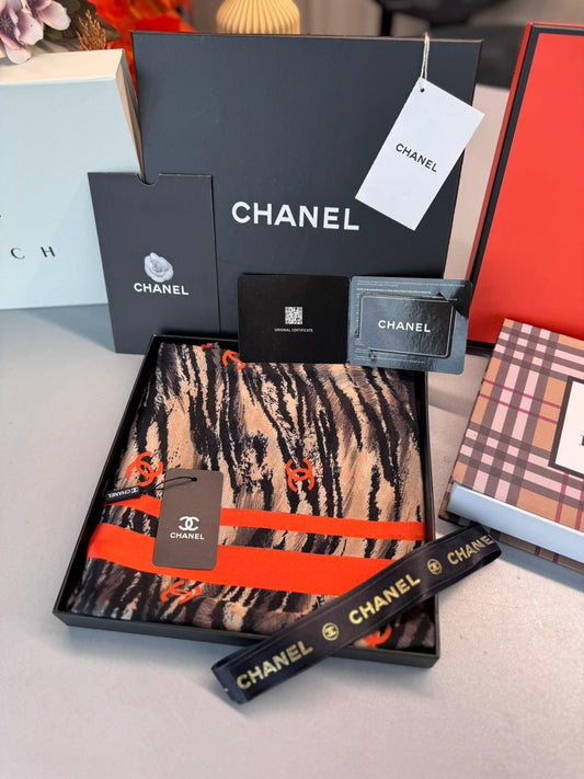 Chanel Tam Set Kutulu İthal Vual İpek Şal -  Kahve