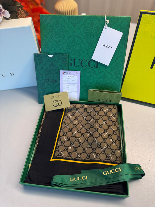 Gucci Tam Set Kutulu A Kalite Yün İpek Şal - Siyah Sarı