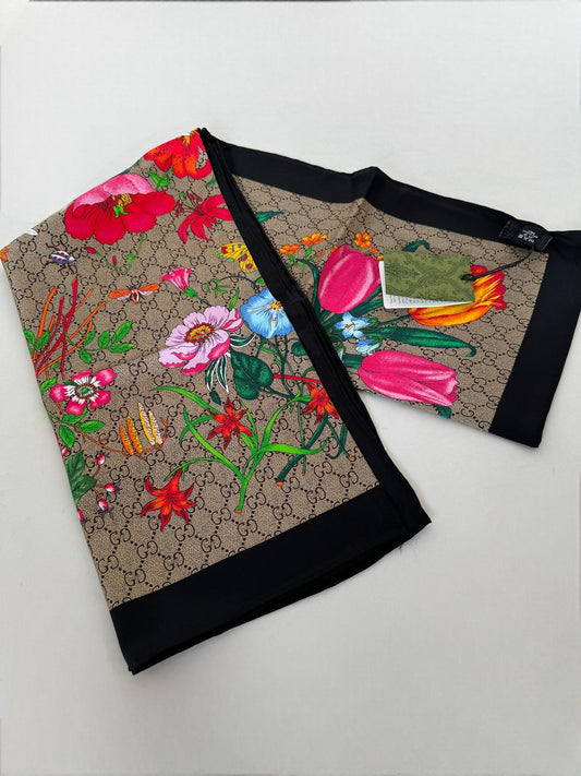 Gucci Siyah Çiçek İthal İpek Eşarp 55467