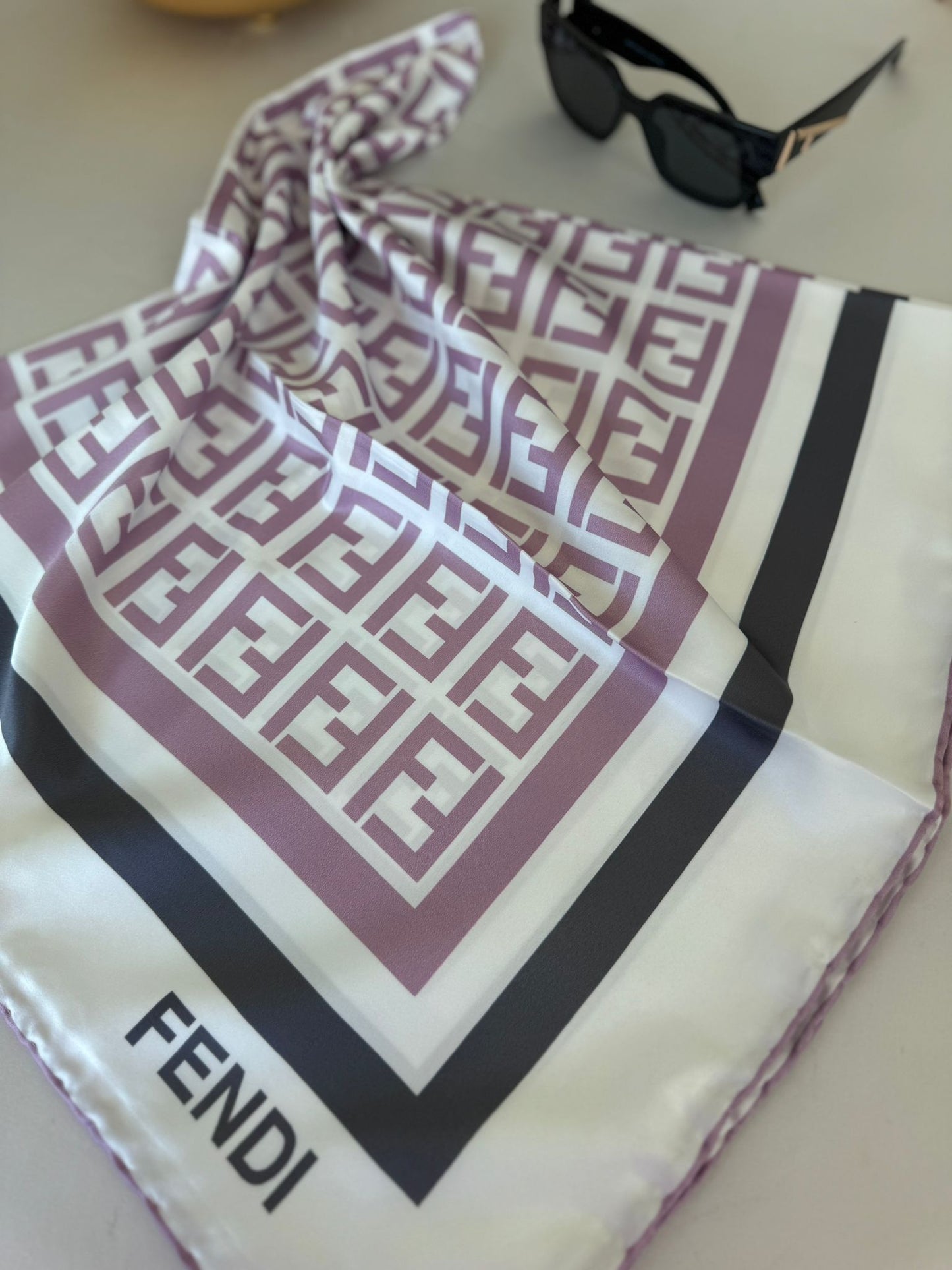 fendi twill eşarp - pudra